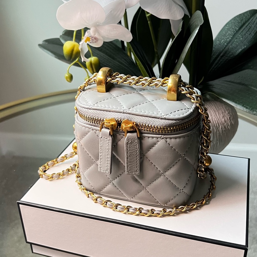 Chic Quilted Mini Bag with Gold Chain
